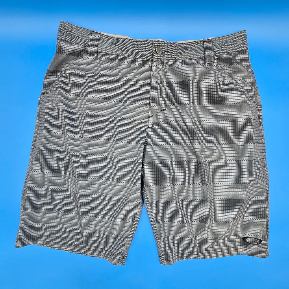 Oakley Hybrid Shorts Mens 34 Gray Black Tech Stripe Boardshorts Gorpcore 441724